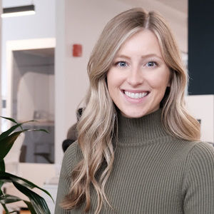 Meet your Posher, Julia